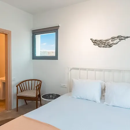 Apartment Art Beachfront *