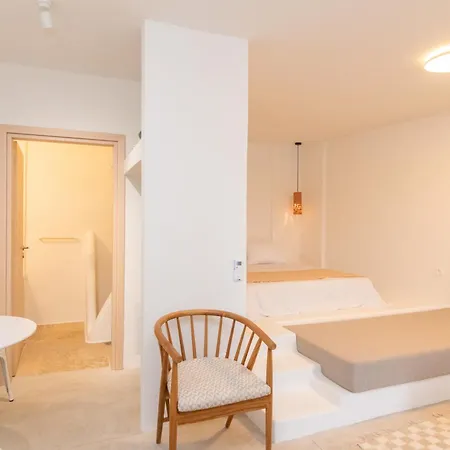 Art Beachfront Panormos (Tinos)