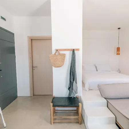 Apartment Art Beachfront *