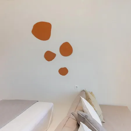 Art Beachfront Apartment *